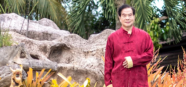 About Grandmaster Mantak Chia